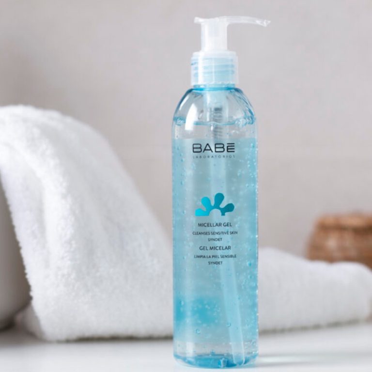 sữa rửa mặt micellar gel